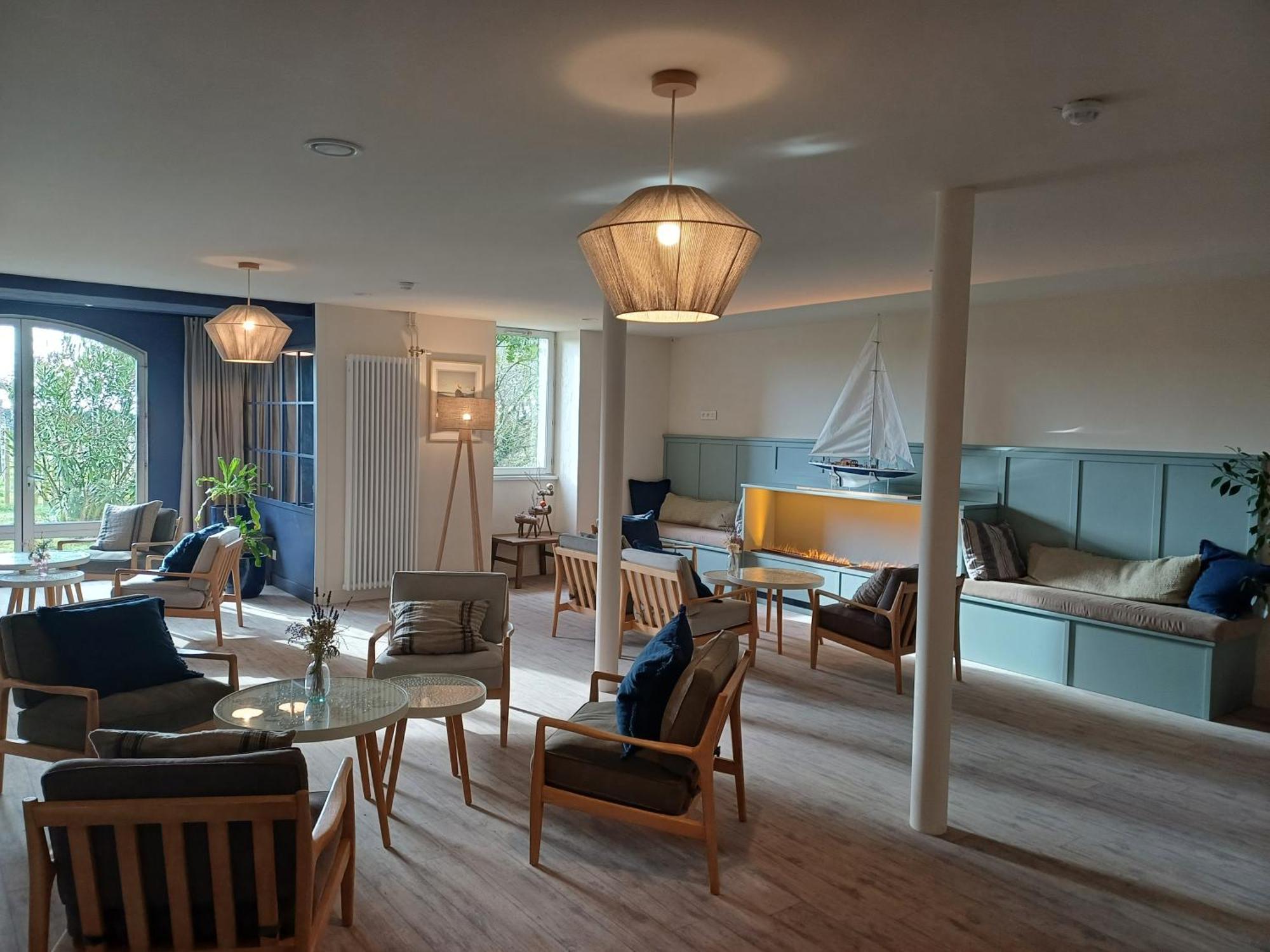 Eco-Domaine La Fontaine - Hotel-Spa ポルニック エクステリア 写真